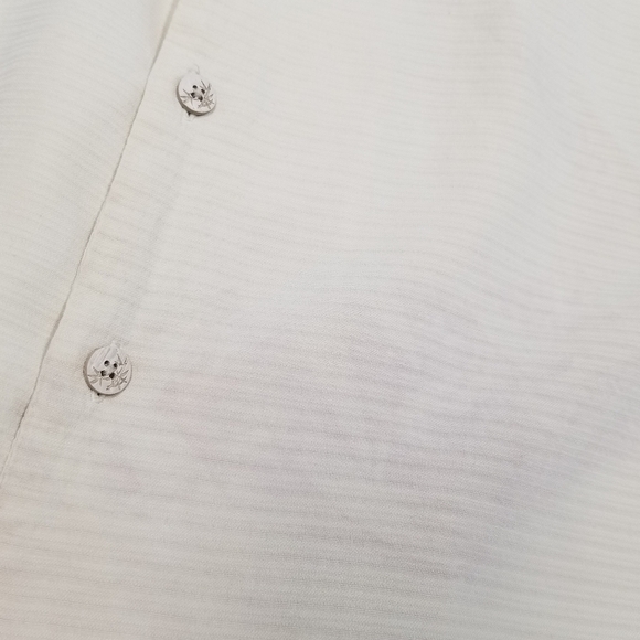 Tommy Bahama Large silk button down little yellowish cream - Picture 3 of 11